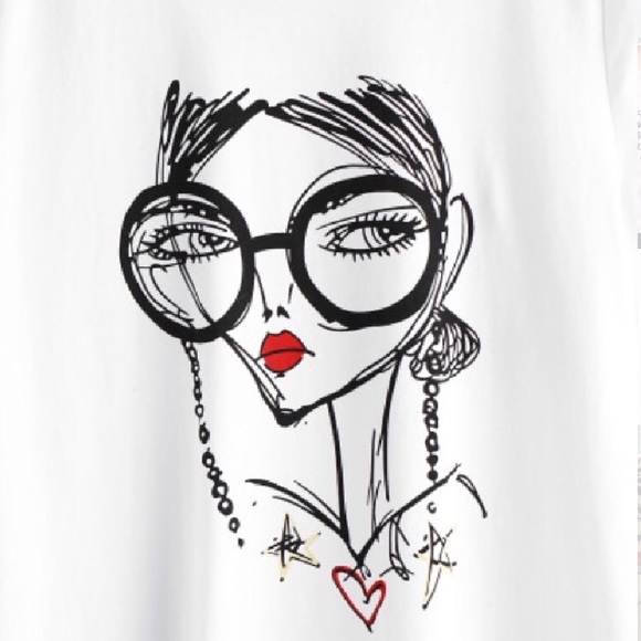 ✨HP✨Smart & Saucy Lady Tee - Picture 2 of 9